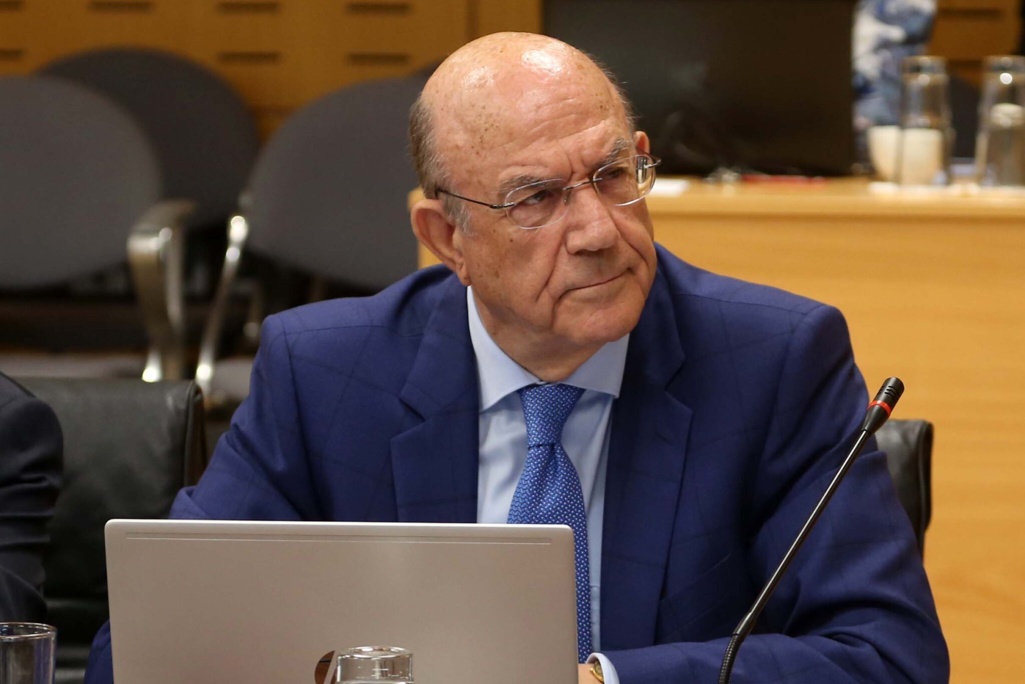 Κεραυνός: Αποφασίζει για τις προτάσεις των σωματείων που χρωστούν – Επιστολή ΑΠΟΕΛ για παράταση μέχρι τέλος Απρίλη